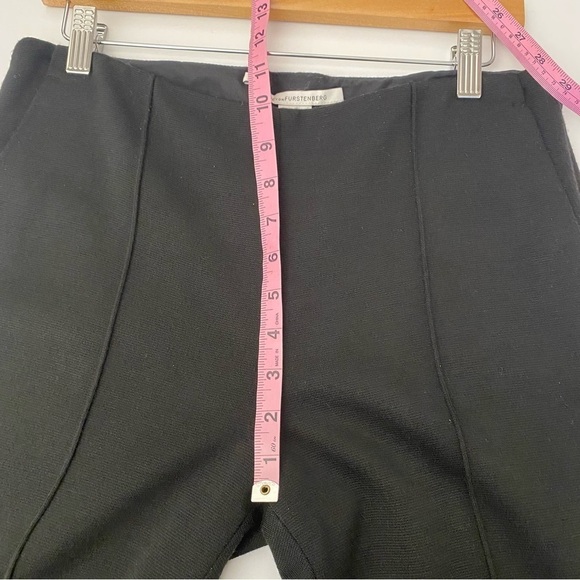 Diane Von Furstenberg || Pintucked Straight Leg Pants Wool Blend Black 8 - Picture 7 of 8